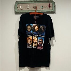 Chucky 7 days a week short sleeve Black graphic horror Tee large adult unisex